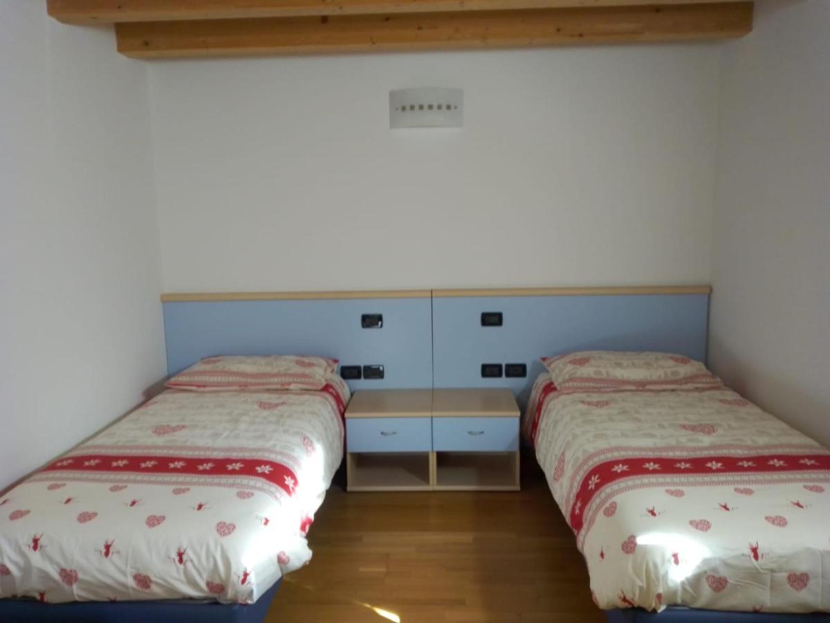 Locanda Dei Castellani Castel Condino Eksteriør billede